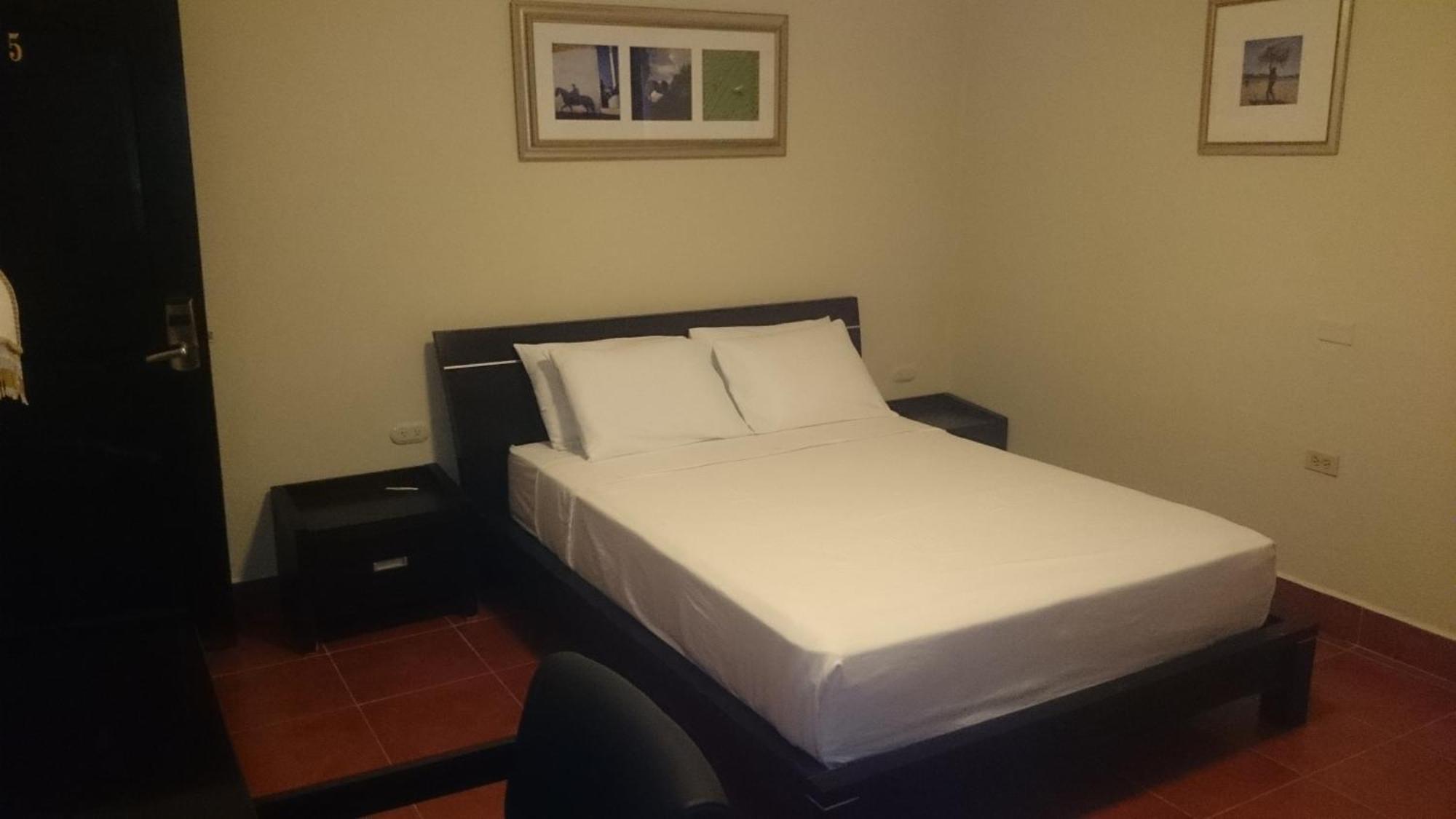 Hotel Los Altos Estelí Oda fotoğraf